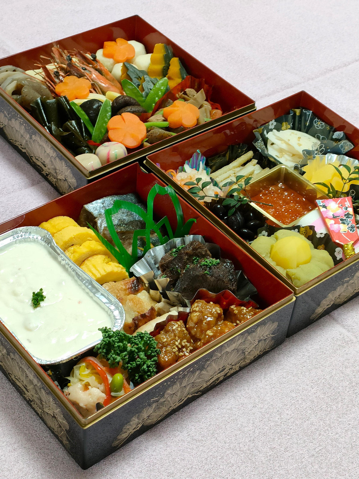 2026年12月30日【年末おせちレッスン】年末開催！本格おせち料理レッスン♪三段重 作ったおせち料理を丸ごとお持ち帰りいただきます！